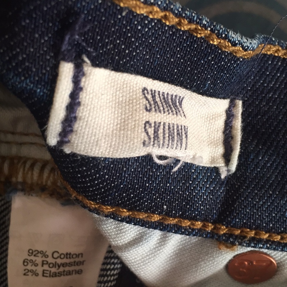 SOLD- Madewell Skinny Skinny Jeans - Picture 7 of 8